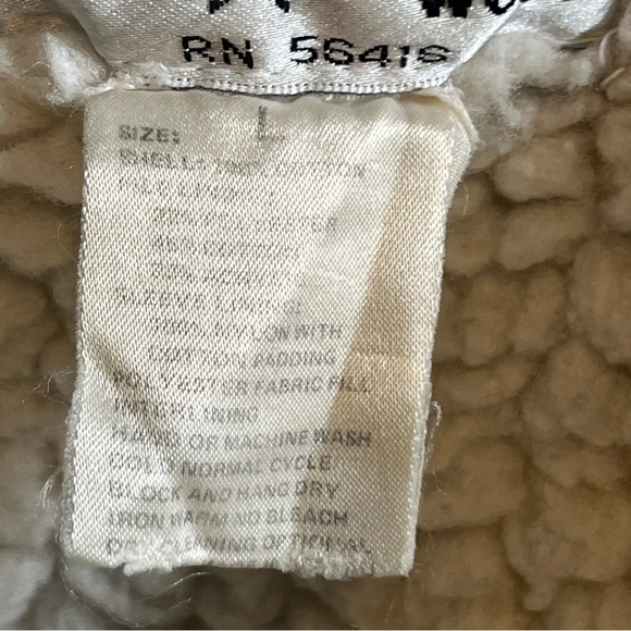 Women's Blue Denim Jacket with Sherpa Lining - Picture 13 of 15